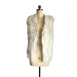 Beautiful Xhilaration Faux Fur Flocati VEST Coat Jacket Large Ivory Women